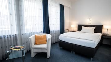 Minibar, in-room safe, individually decorated, individually furnished