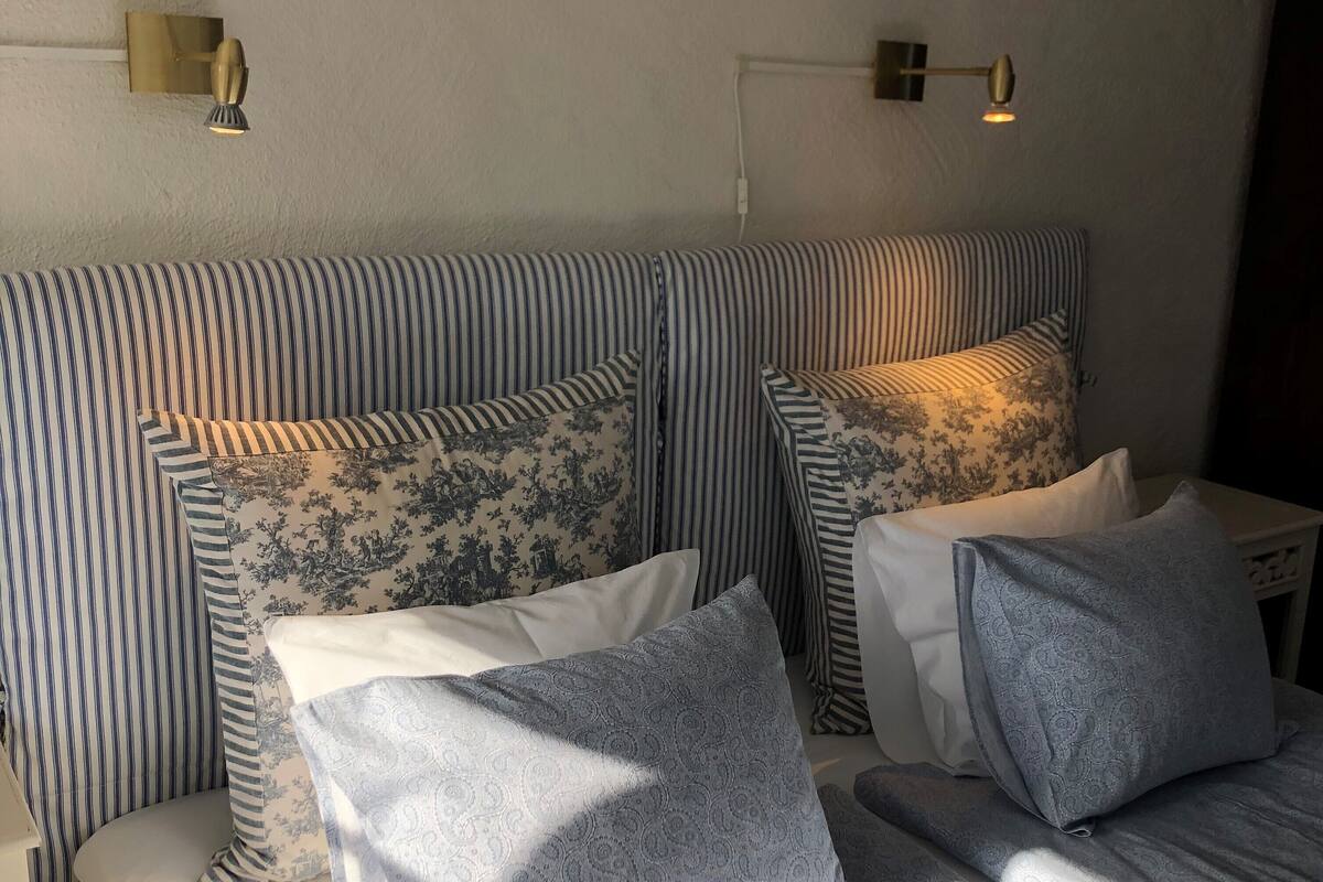 Twin Room, Garden View | Blackout drapes, soundproofing, iron/ironing board (on request)