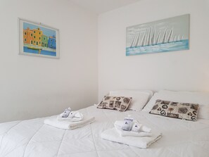 Appartement Confort, 2 chambres | 2 chambres, décoration personnalisée, ameublement personnalisé, bureau