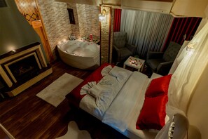 DELUXE JAKUZILI SOMINELI ODA | Egyptian cotton sheets, premium bedding, individually furnished - Agva Shelale Otel (Sile)