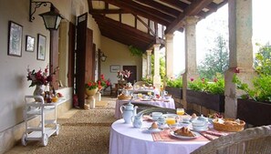 Terrace/patio - Le Chatenet (Brantôme en Périgord)