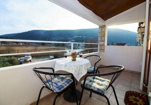 Apartamento, 1 quarto, vista para o jardim | Vista da sacada