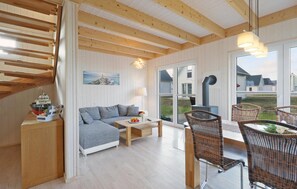 Fernseher, Kamin