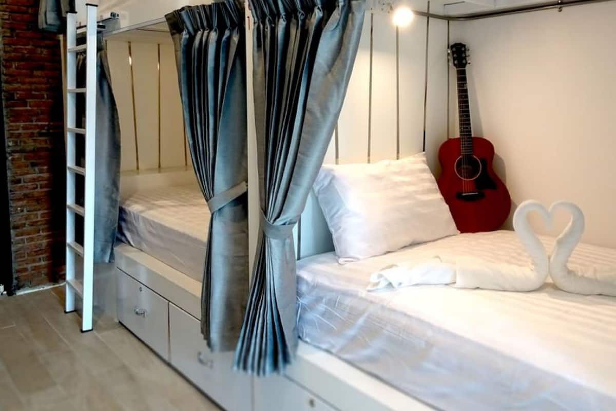 Standard Shared Dormitory, Mixed Dorm | Individually decorated, individually furnished, iron/ironing board