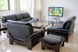 Whole House | Living room