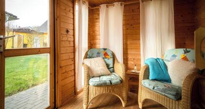 Dream vacation home near the Müritz with sauna house, gr. Garden, fireplace and canoe