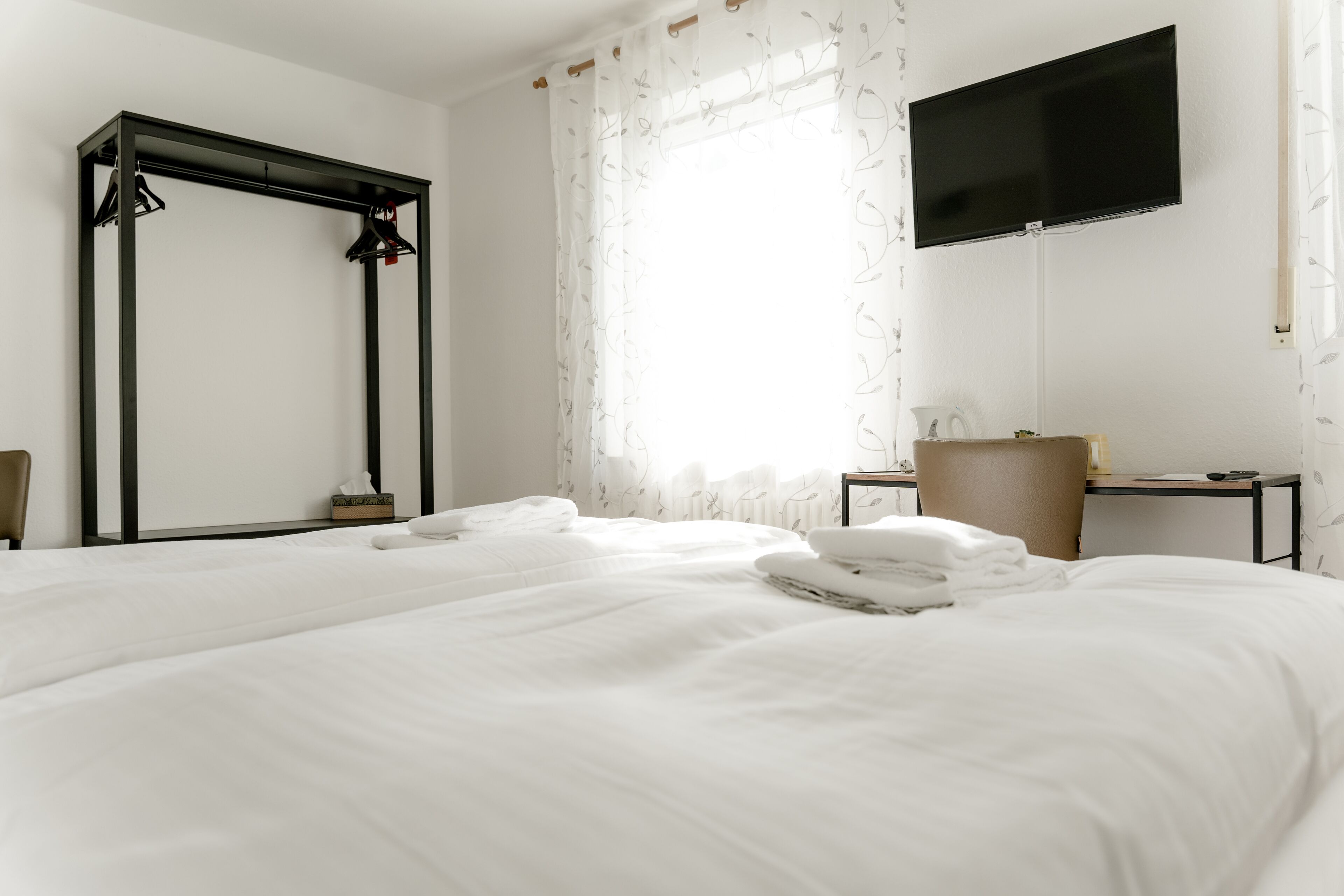 standard double room, private bathroom, garden view | 1 bedroom