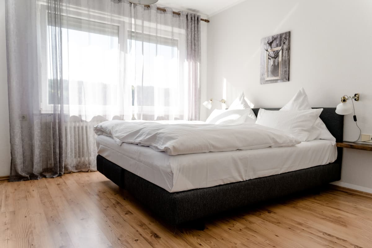 standard double room, private bathroom, garden view | 1 bedroom