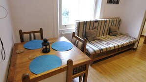 Unclassified image, 4 of 33, button - Kempsford House Apartments (London)