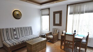 Unclassified image, 2 of 33, button - Kempsford House Apartments (London)