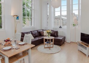 Family House, 3 Bedrooms | Living area