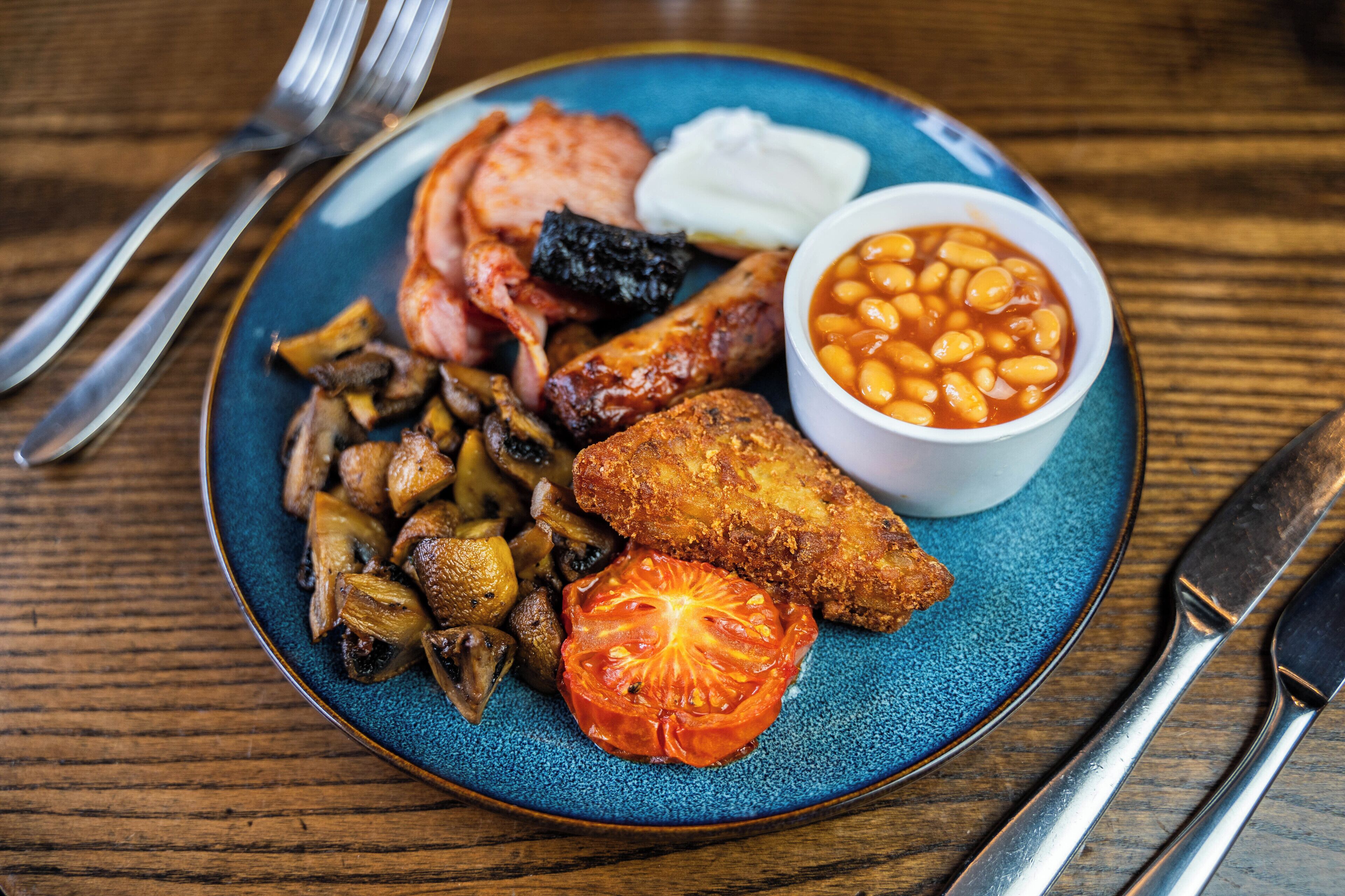 free english breakfast