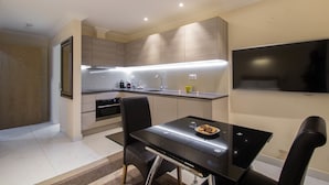Studio, kamar mandi pribadi (F5-41) | Dapur pribadi
