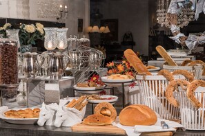 Double Room | In-room safe, soundproofing, iron/ironing board, free WiFi - Leandros Hotel (Aristotelis)