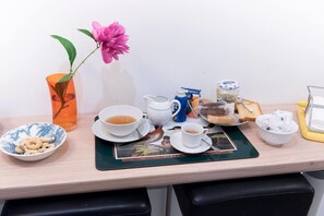 Free daily self-service breakfast