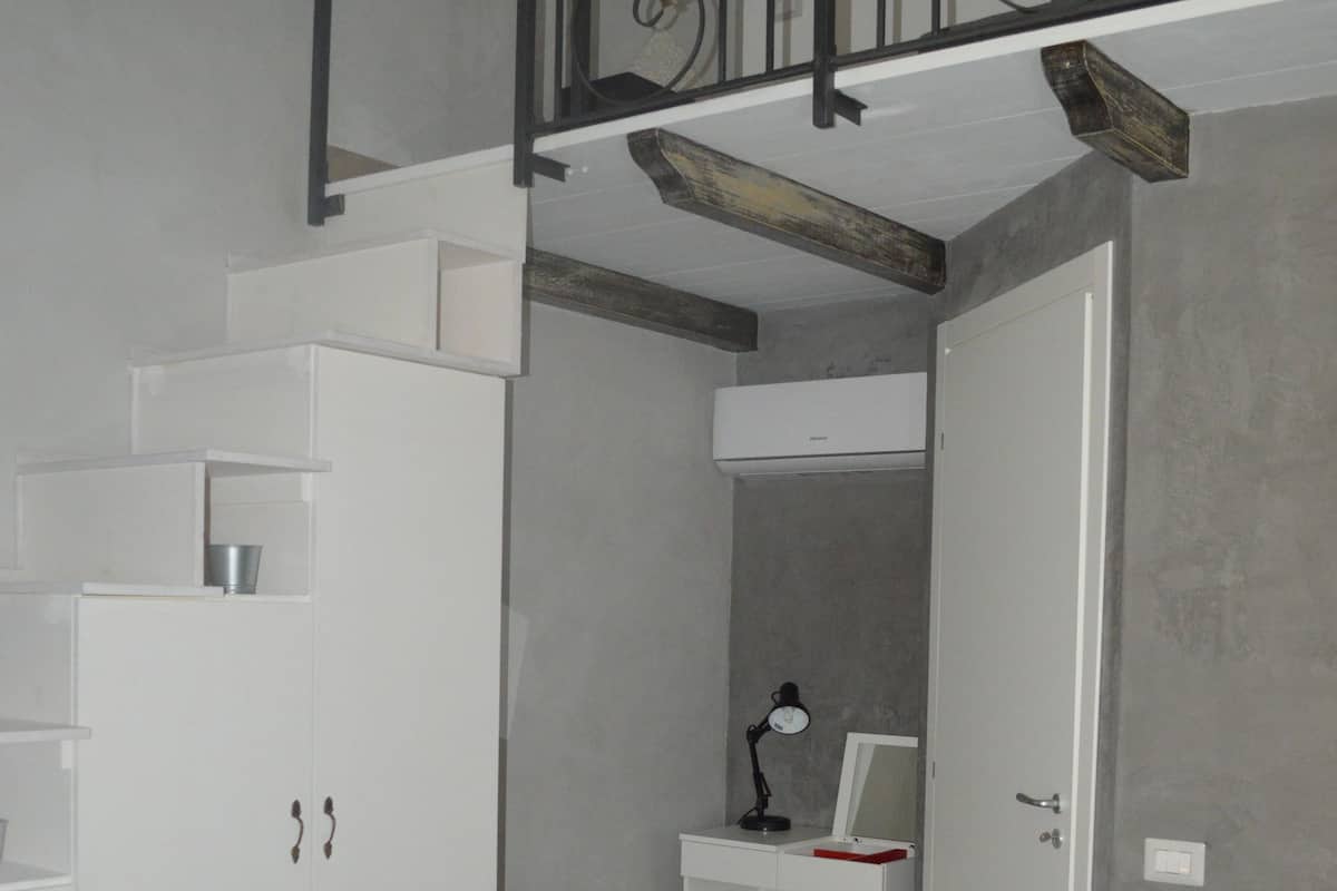 Apartemen Deluks | Wi-Fi gratis dan seprai linen