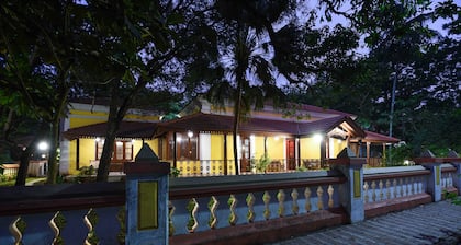 Surya Kiran Heritage Hotel