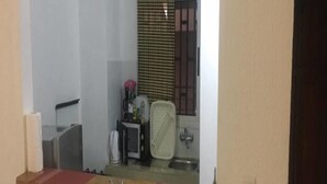 Studio | Private kitchenette | Full-size fridge, microwave, oven, stovetop