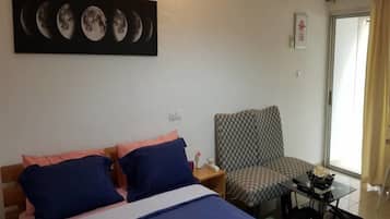 Apartment, 1 Bedroom | 1 bedroom, premium bedding, desk, iron/ironing board