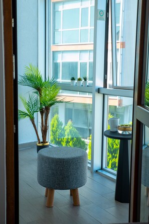 Deluxe-sviitti, 1 makuuhuone, executive-taso | 1 makuuhuone, minibaari, työpöytä