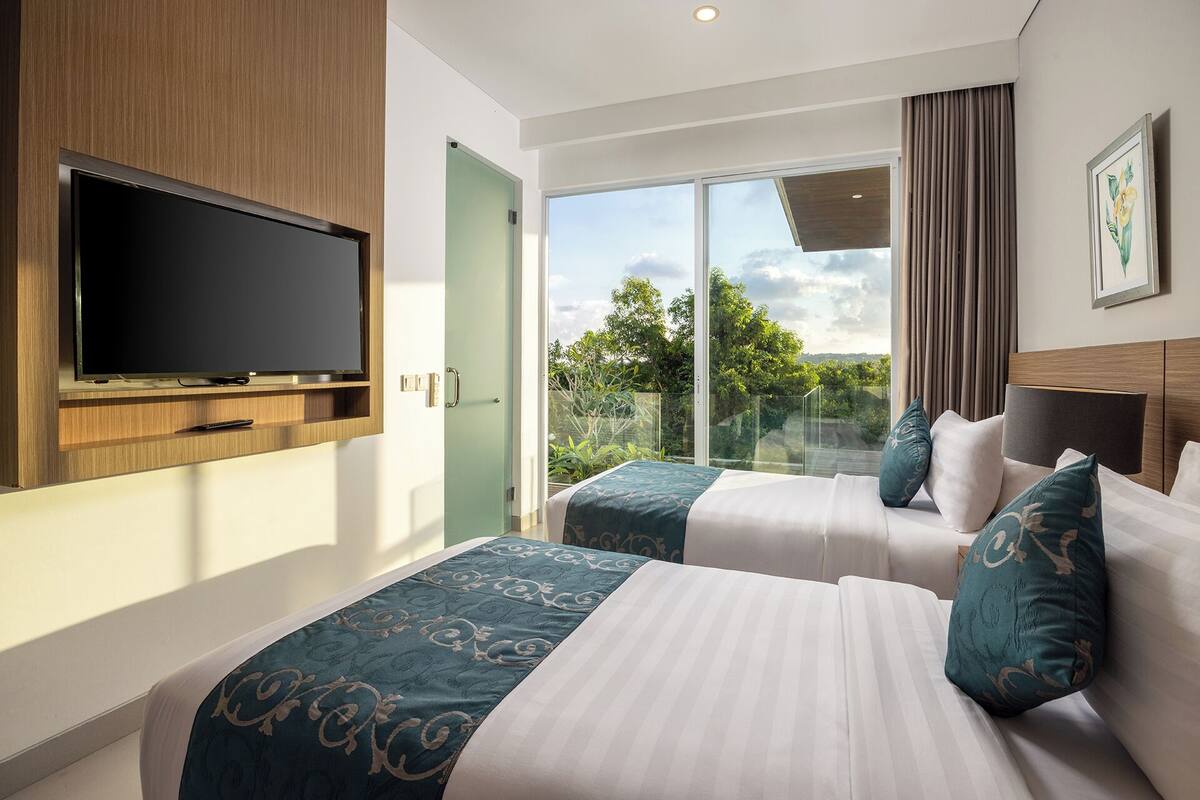 Six Bedrooms Pool Villa | 3 bedrooms, premium bedding, in-room safe, desk
