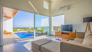 Residential Suite | Living area | LCD TV