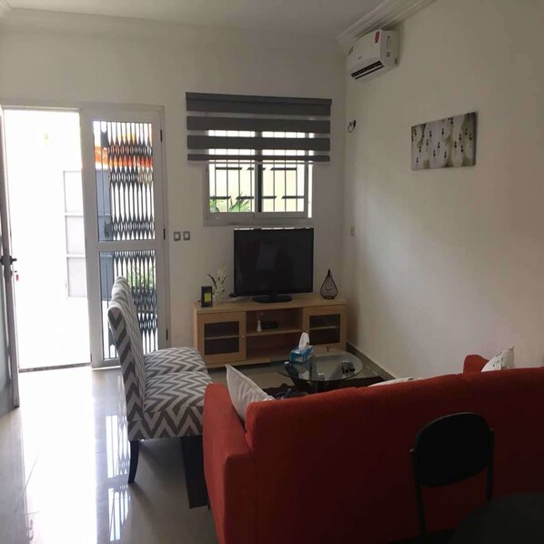 Plasma TV - Résidence A2 (Abidjan)