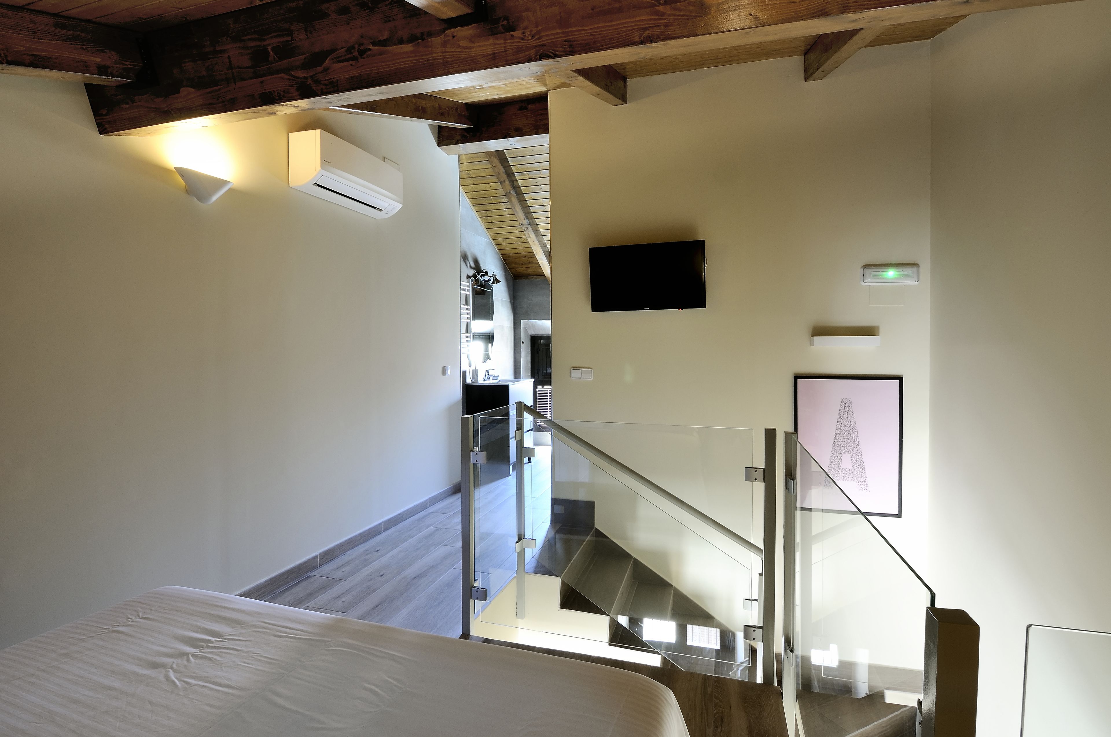 Maisonnette, 1 slaapkamer | Donzen dekbedden, pillowtop-bedden, een bureau, verduisterende gordijnen