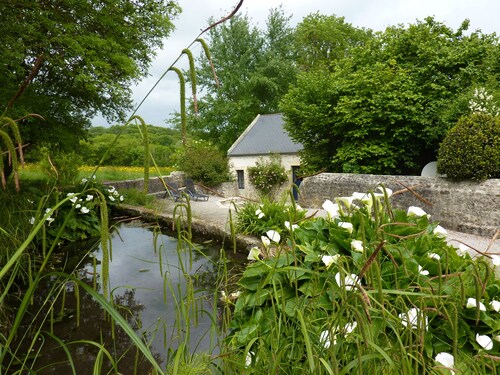 In the heart of the Landing beaches. Water mill 800 m walk from the beach