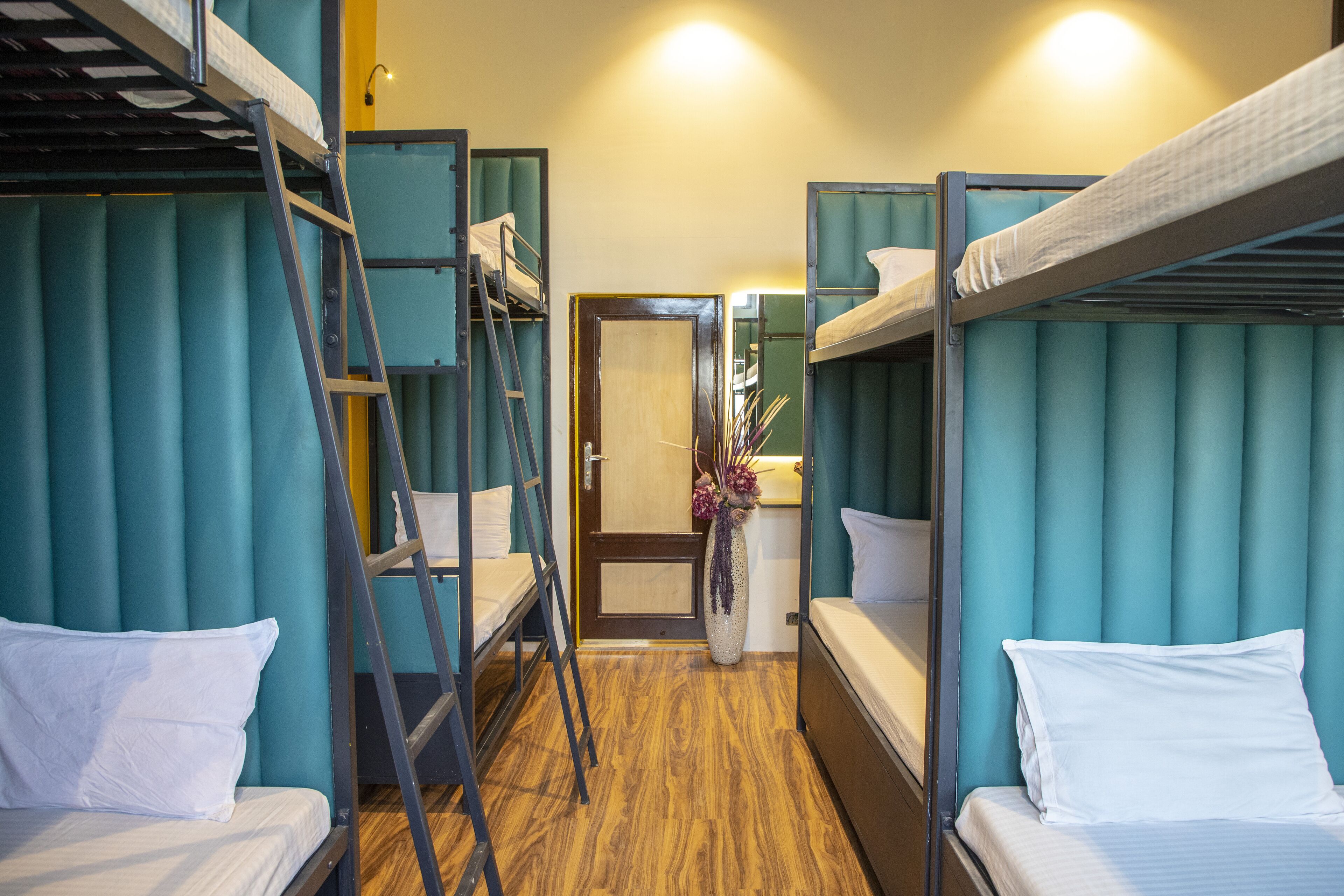 Laptop workspace, free WiFi, bed sheets