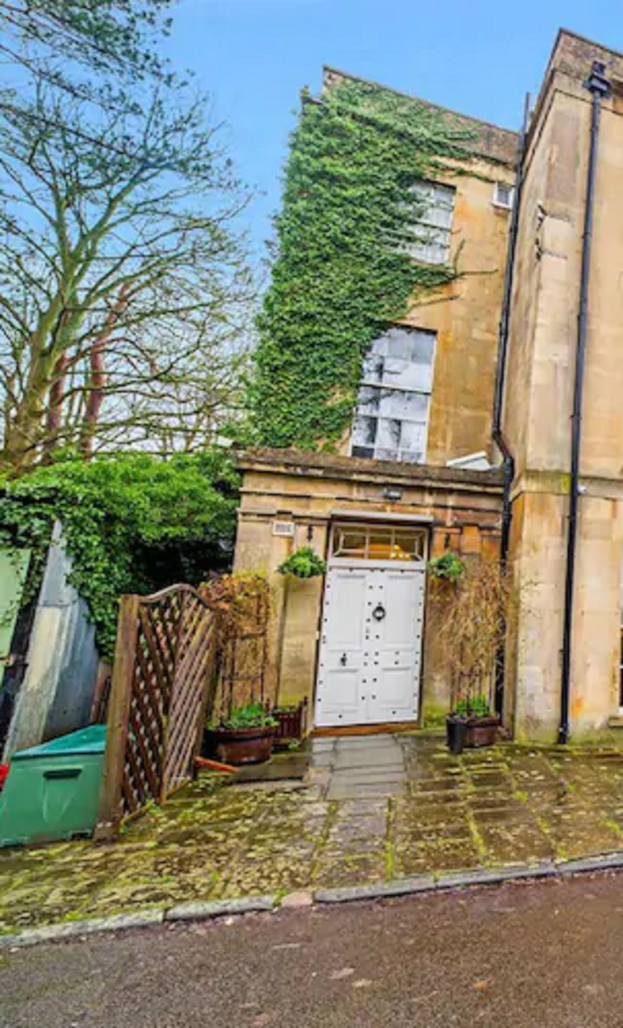 Photo - OYO Bailbrook Lodge, Bath