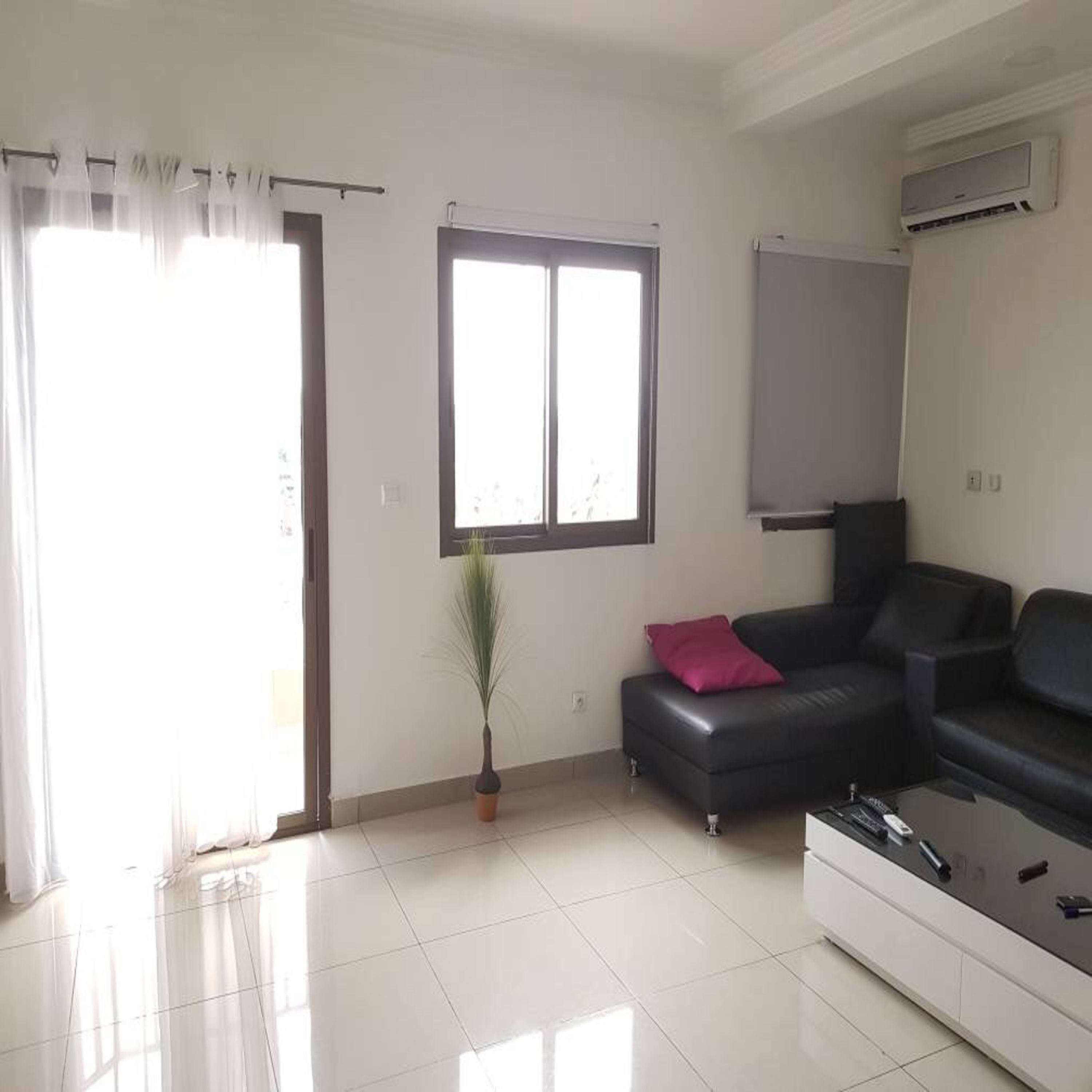 Classic-Apartment, 3 Schlafzimmer | Wohnzimmer | Flachbildfernseher