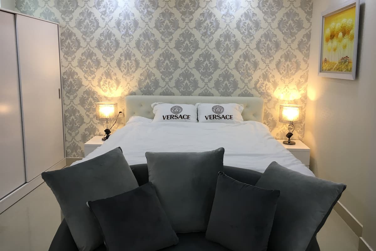 Suite Premium | Escritorio y wifi gratis