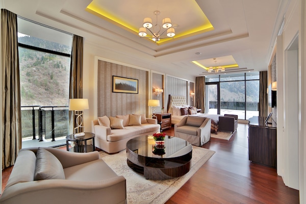 Smart TV 40 pulgadas con canales de televisión por cable