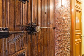 Interior detail - Hostel-Ochag (St. Petersburg)