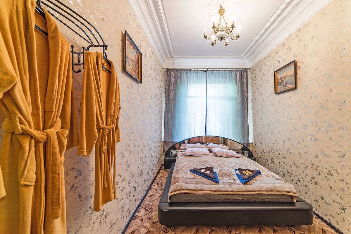 Double Room (Budget) | 1 bilik tidur, seterika/papan seterika, Wi-fi percuma