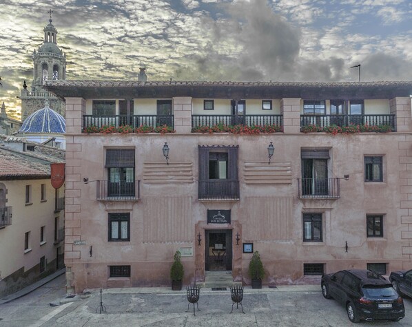 Fachada del alojamiento