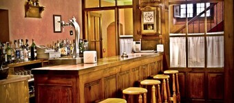 Hotel los Leones
