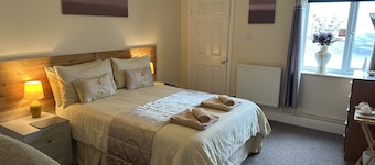 Hogwarts Bed and Continental Breakfast