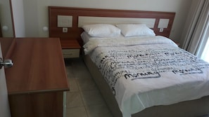 1 bedroom, desk, free WiFi