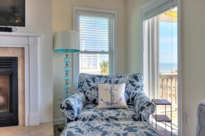 تلفزيون، مشغل دي في دي، ستيريو