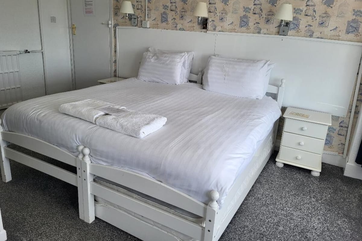 Wifi gratis, ropa de cama y acceso para silla de ruedas