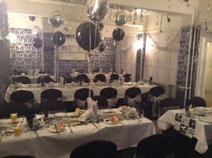 Dining - North Parade Seafront Accommodation (Skegness)
