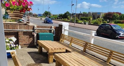 North Parade Seafront Accommodation