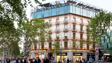 Fachada de la propiedad