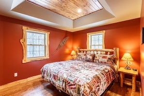 5 bedrooms, iron/ironing board, travel crib, free WiFi