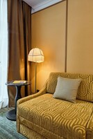Quarto luxo, sacada | Edredons de pluma, camas Select Comfort, frigobar, cofres nos quartos