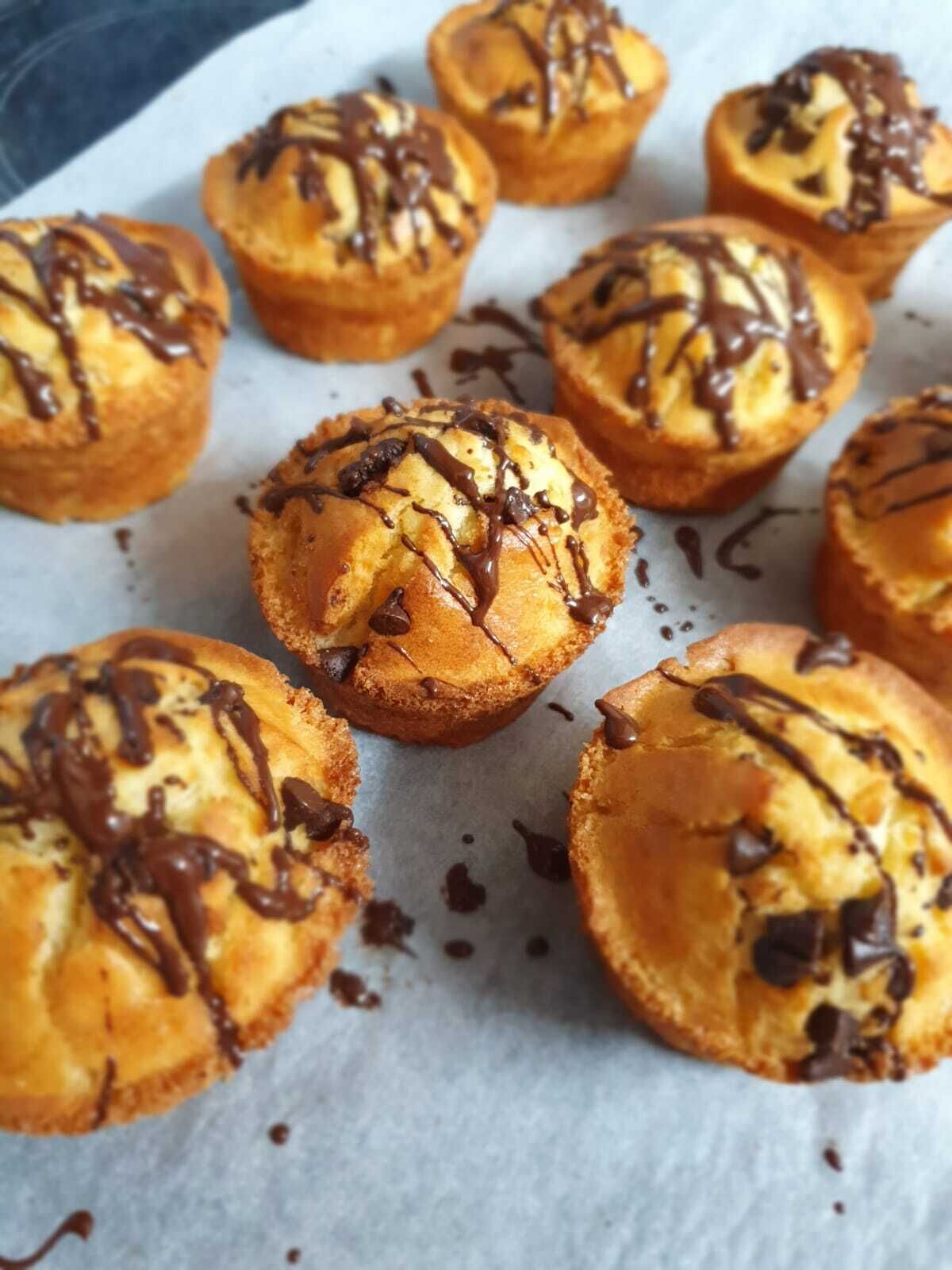 daily buffet breakfast (eur 8 per person)