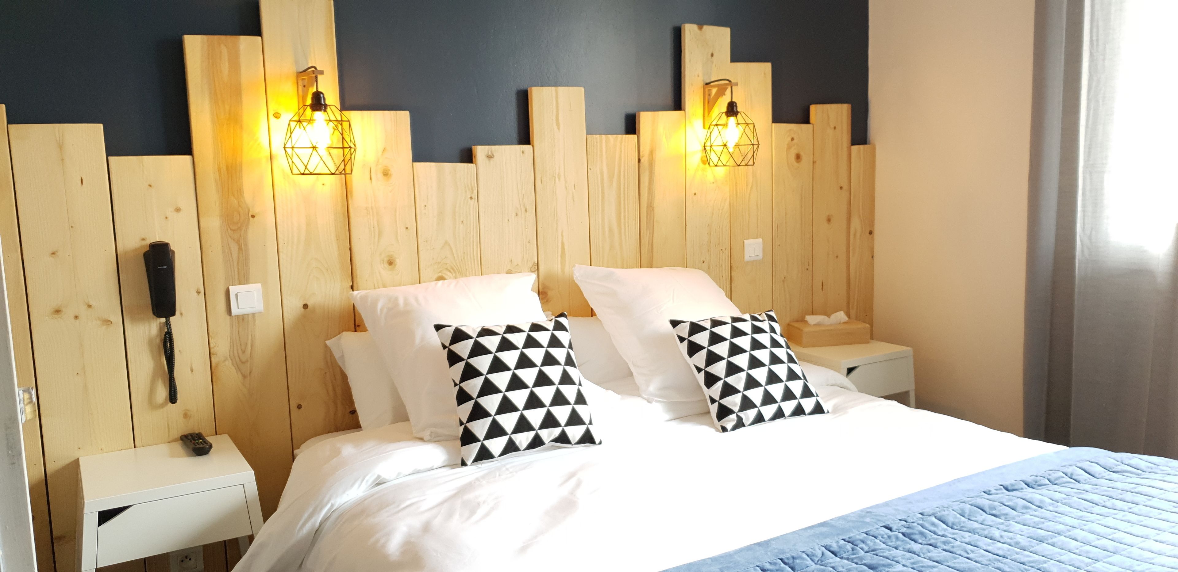 basic double room, balcony | individually decorated, individually furnished, blackout curtains