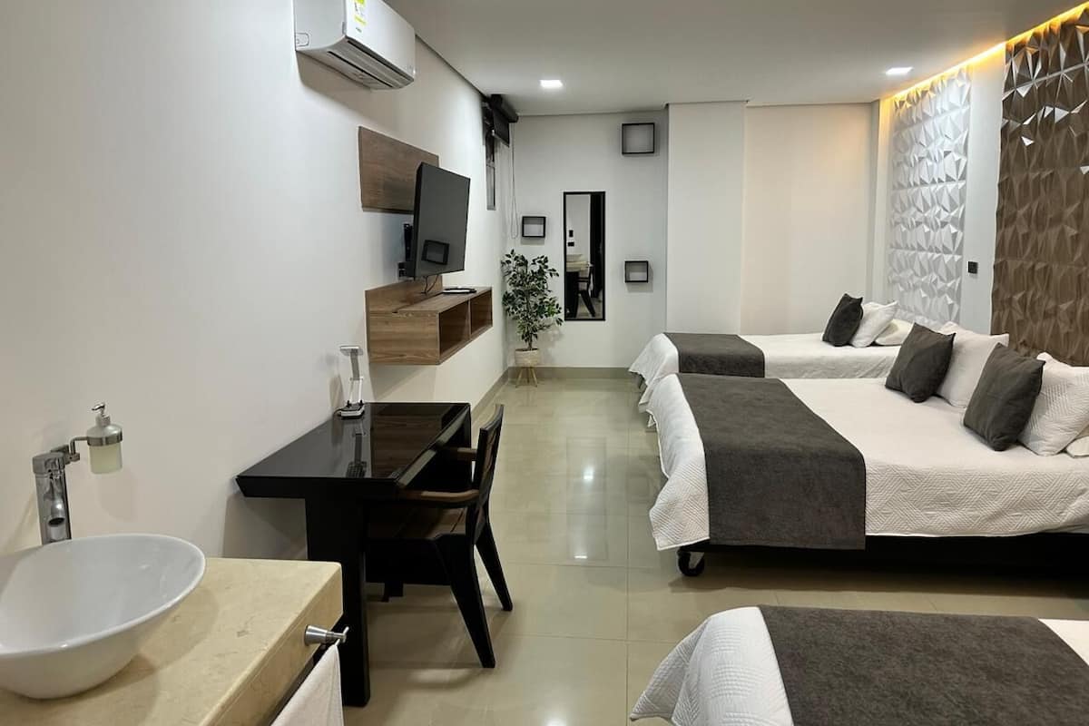 In-room safe, desk, iron/ironing board, free WiFi